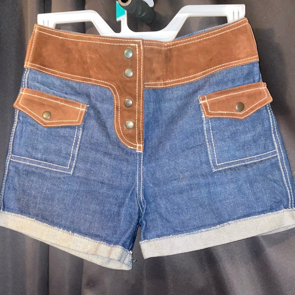 Jean leather suede shorts
